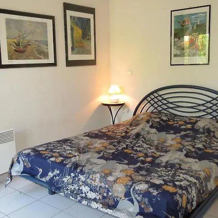 Maison 4 Pieces Avec Piscines A 250m Des Plages, 1km Du Centre-ville, Wi-fi, Animaux Acceptes - Fr-1-780-13