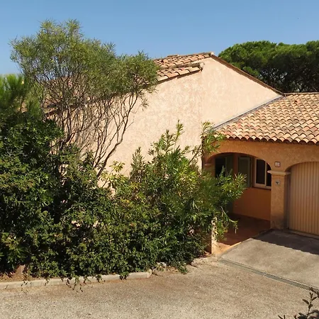 Maison 4 Pieces Avec Piscines A 250m Des Plages, 1km Du Centre-ville, Wi-fi, Animaux Acceptes - Fr-1-780-13 Hébergement de vacances *